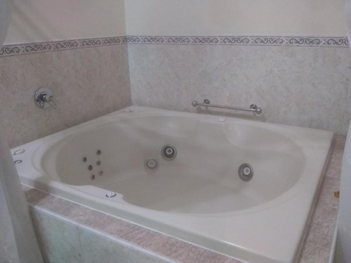 Hotel Casona Misiones Queretaro Ngoại thất bức ảnh